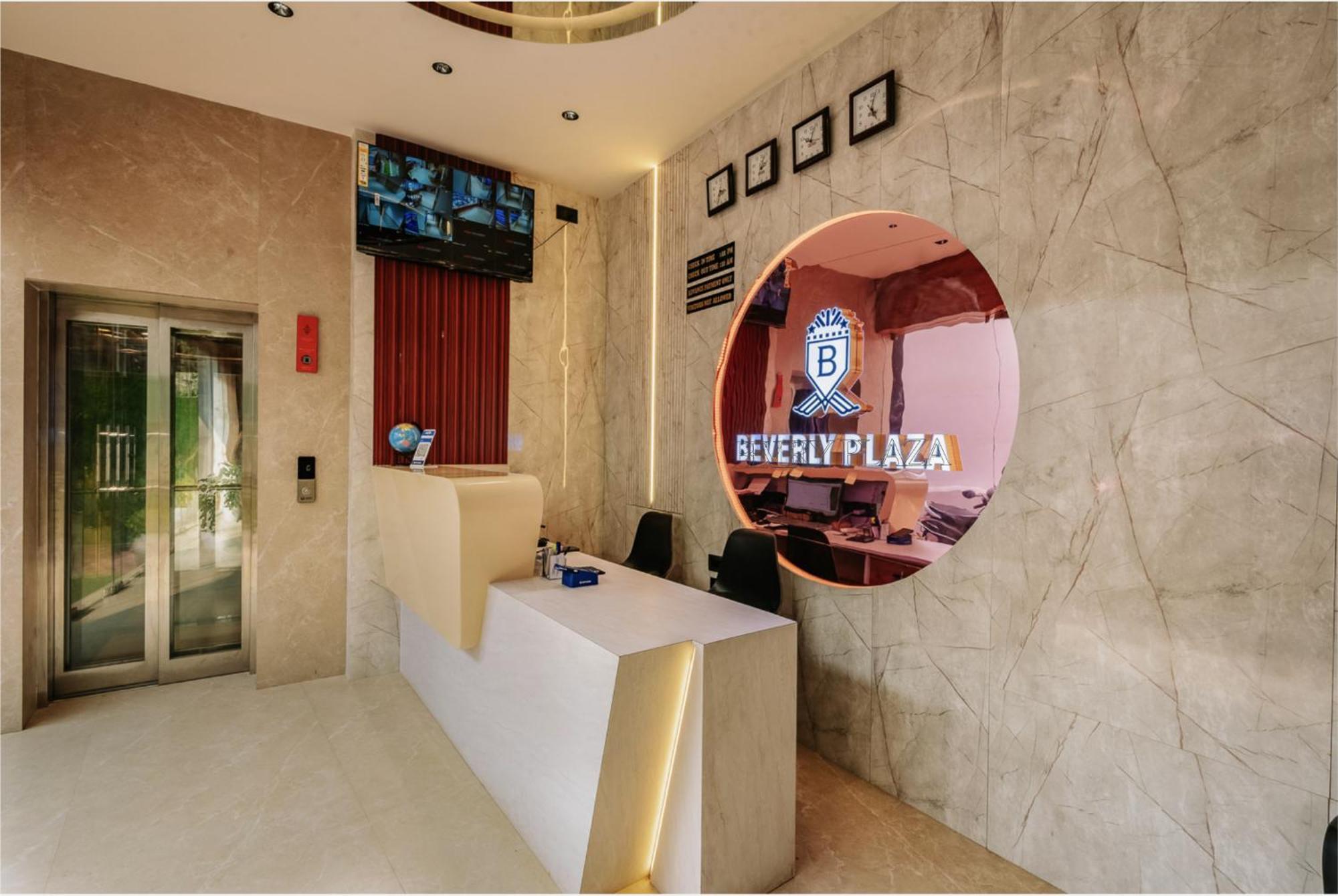 Hotel Beverly Plaza Kozhikode Exteriör bild