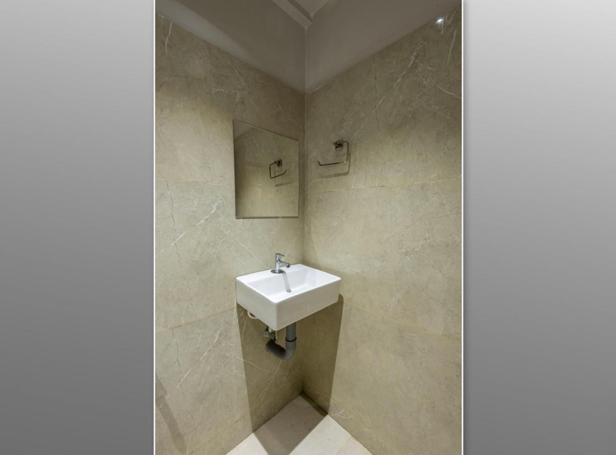 Hotel Beverly Plaza Kozhikode Exteriör bild